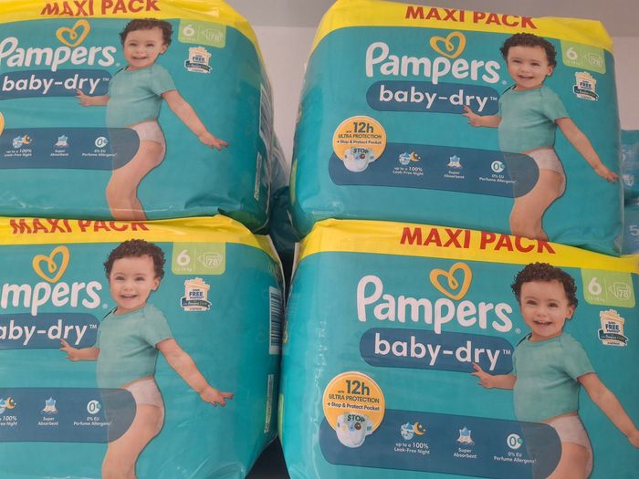 312 couches taille 6 baby dry pampers