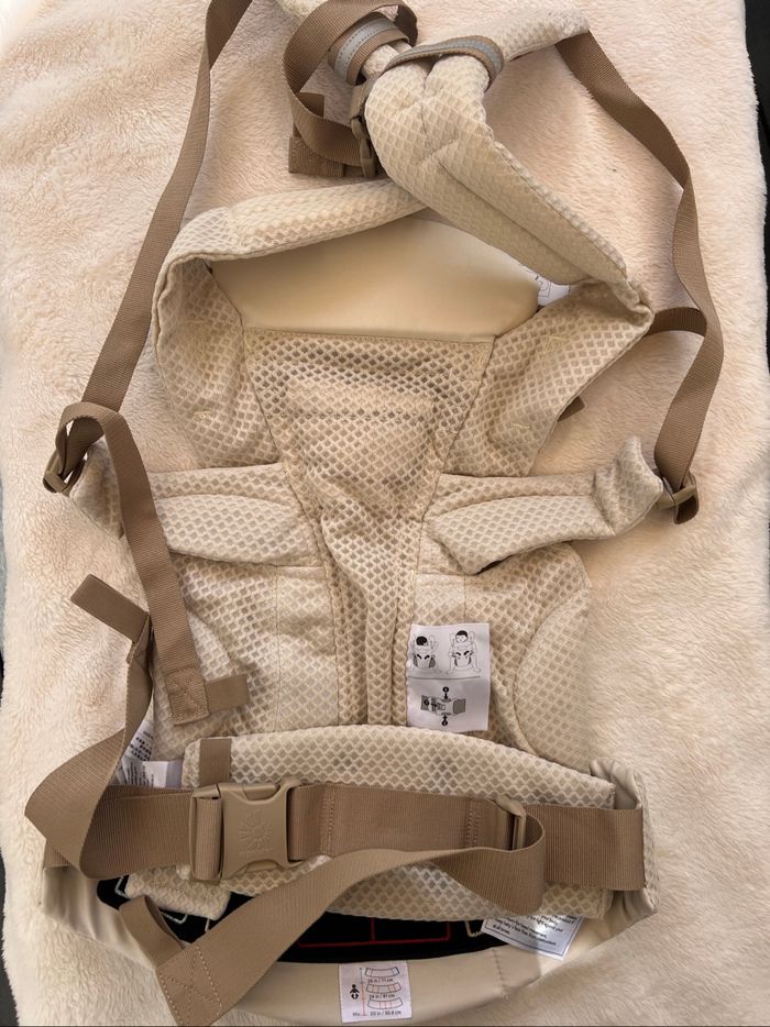 Porte bébé Ergobaby beige - photo numéro 2