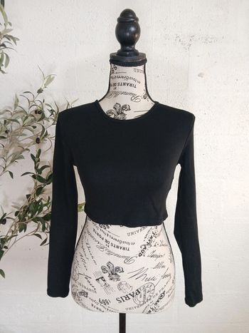 🖤 Crop top noir à manches longues Shein – Taille S – Très bon état