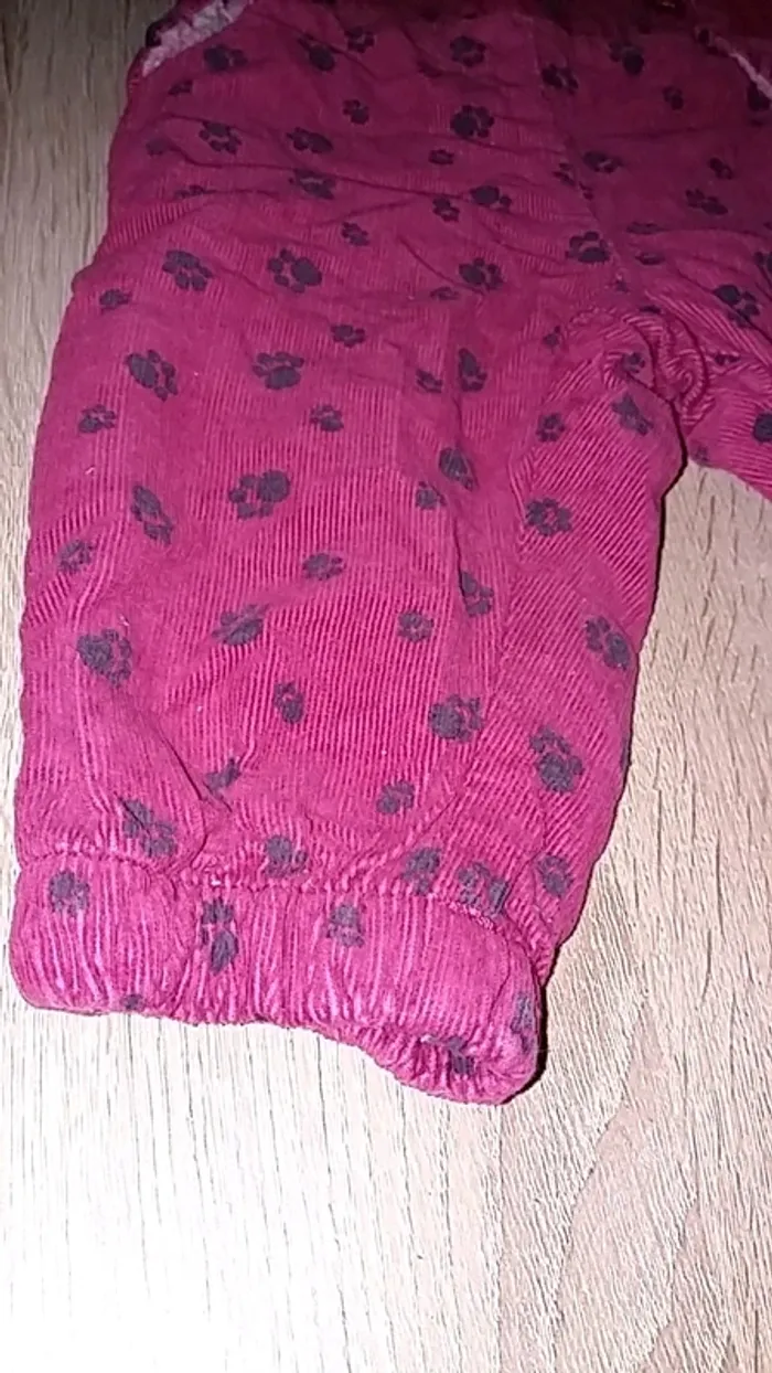 Pantalon élastique 2-4 mois (62cm) - photo numéro 2