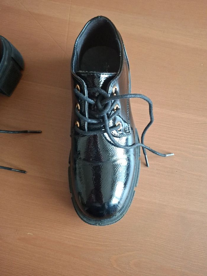 Chaussures vernies fille pointure 33 - photo numéro 5