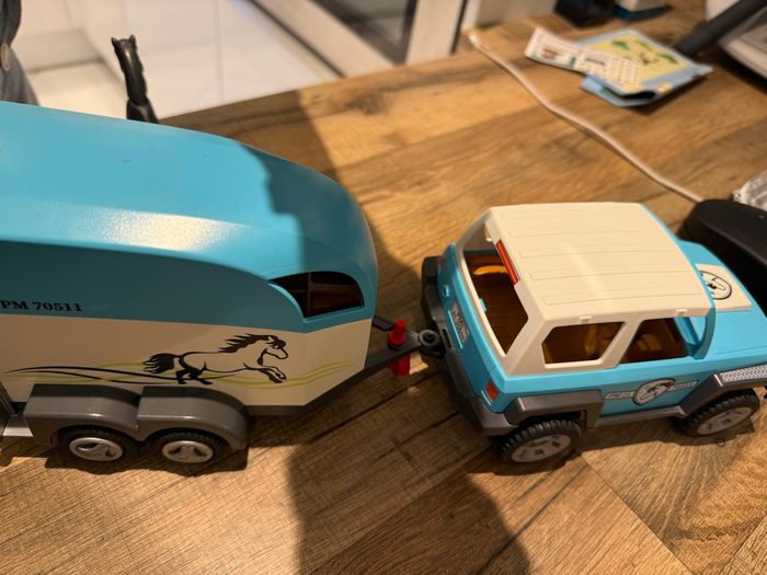 Playmobil van chevaux voiture - photo numéro 2