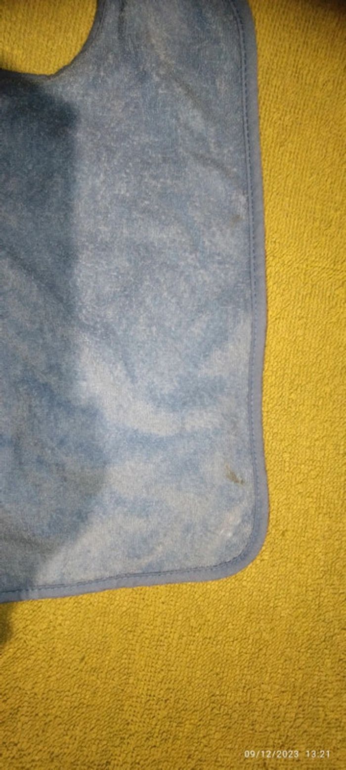 Bavoirs - photo numéro 7