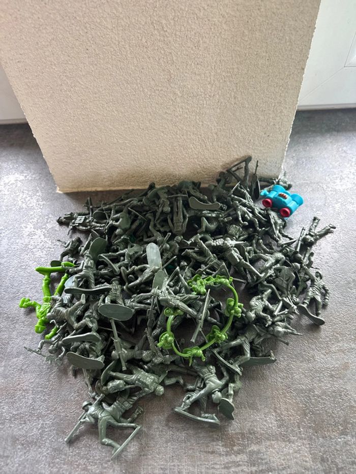 Lot de soldats vert