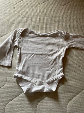 Lot 3 body ML mixte 12 mois