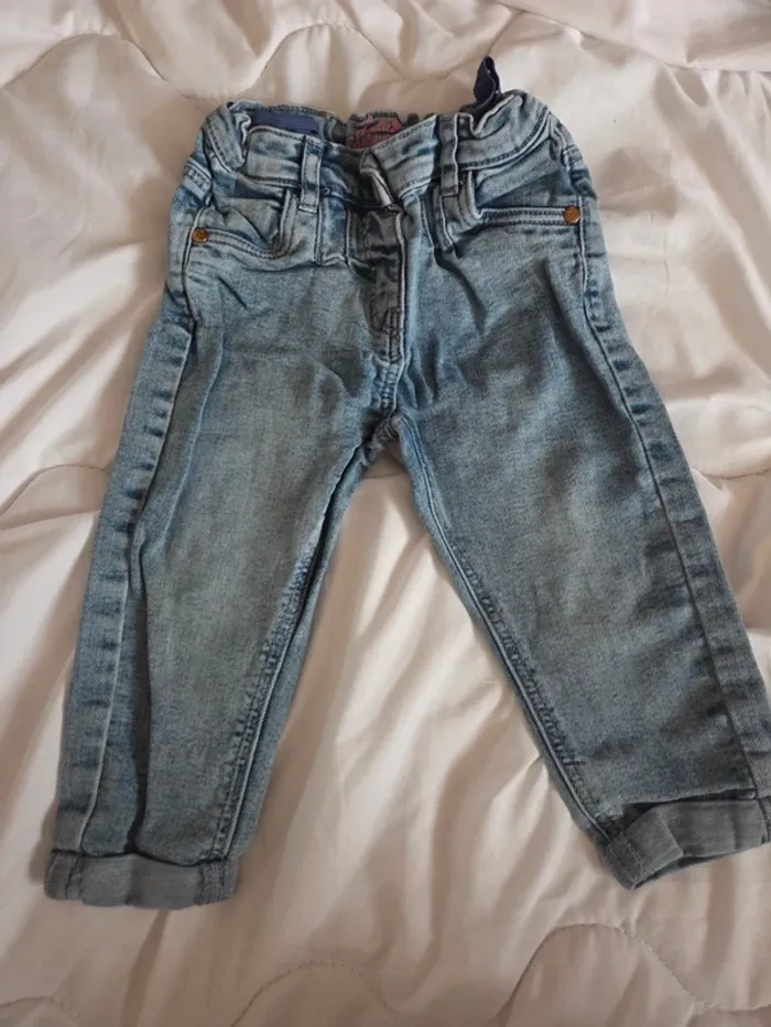 Jean fille 2 ans