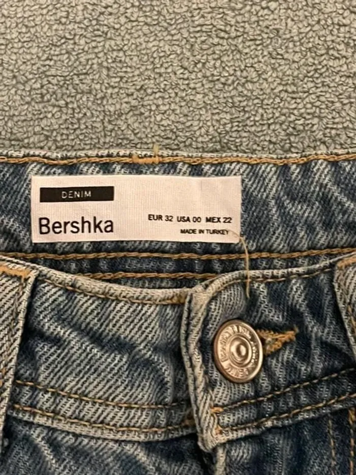 Short oversize Bershka - photo numéro 3