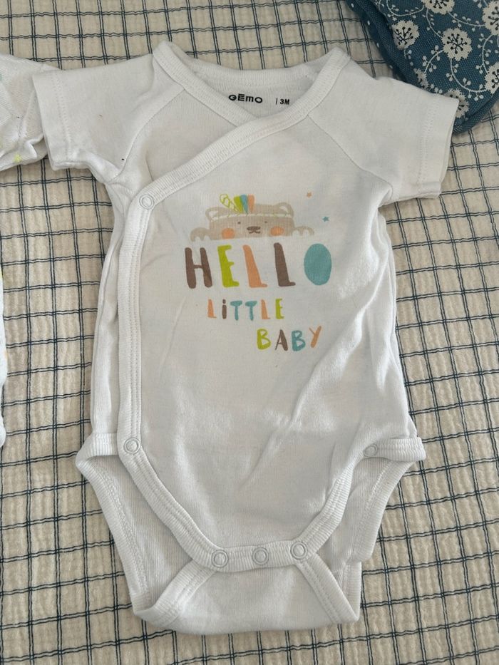 Lot de 2 bodies manches courtes - photo numéro 4