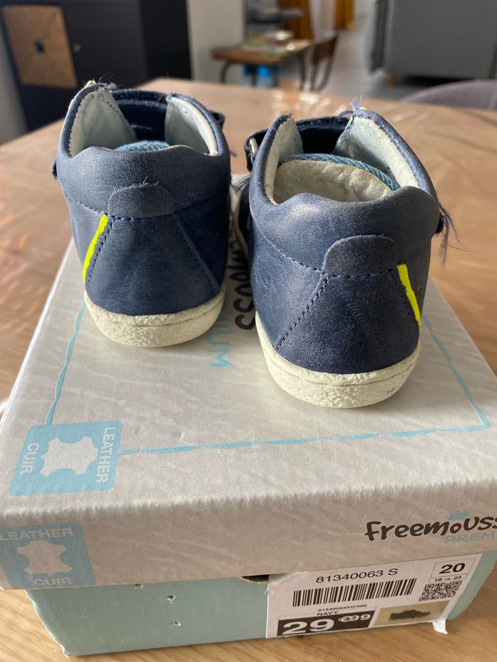 Chaussures taille 20 - photo numéro 3