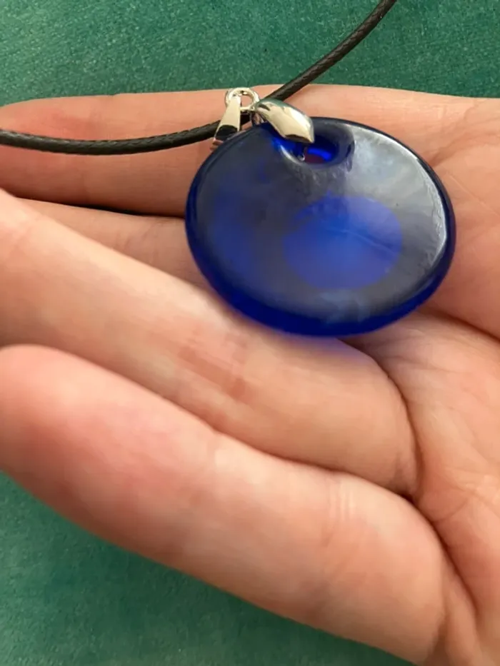 Collier avec pendentif contre le mauvais œil - photo numéro 3