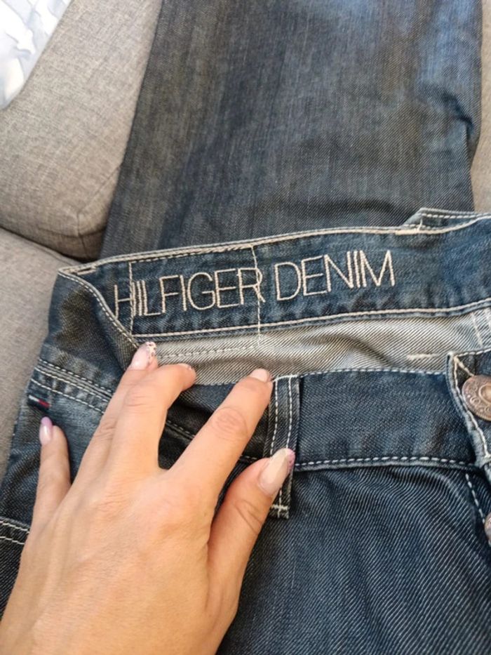 C53 jeans marine Tommy Hilfiger W33 - photo numéro 3
