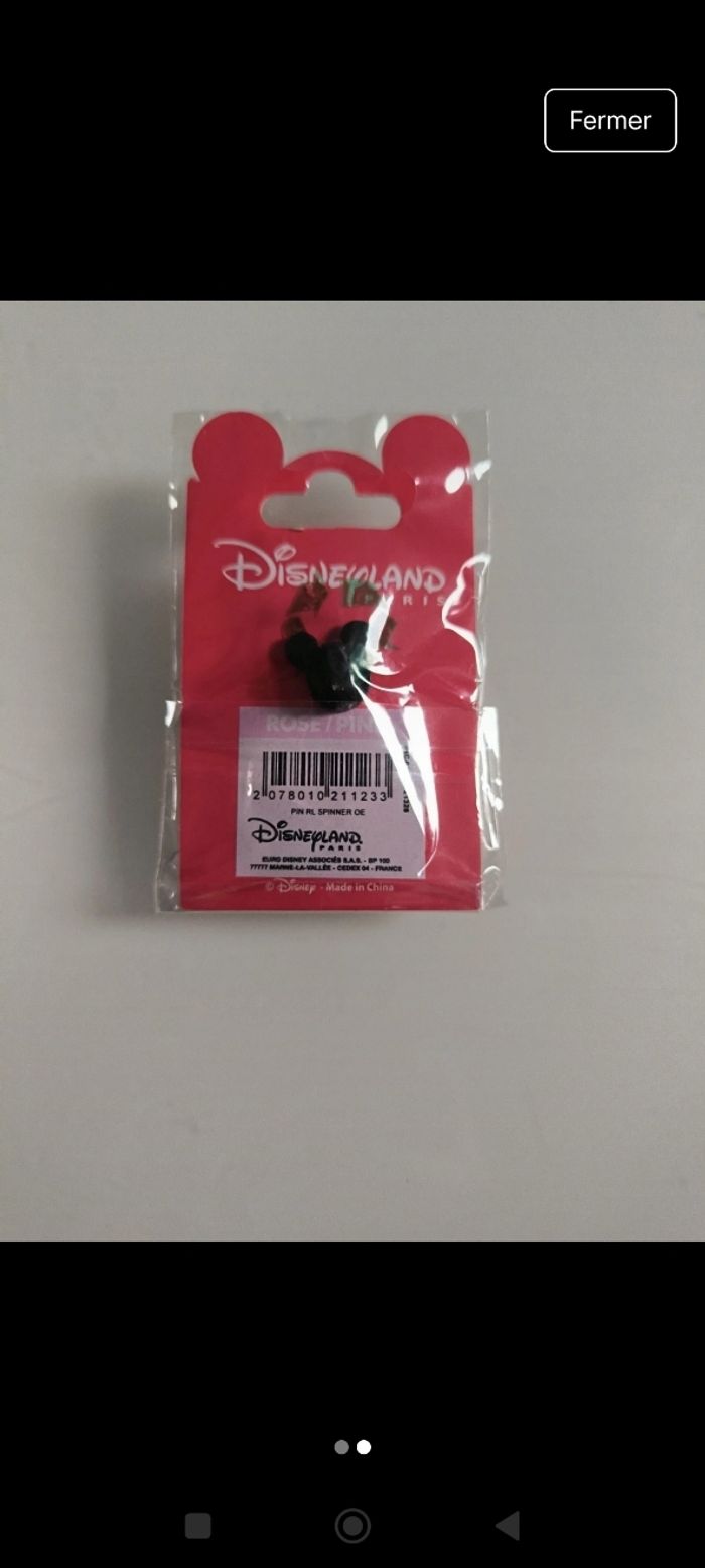 Pin's roi lion - photo numéro 2