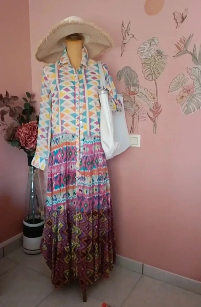 Magnifique robe longue Bianca neuve
