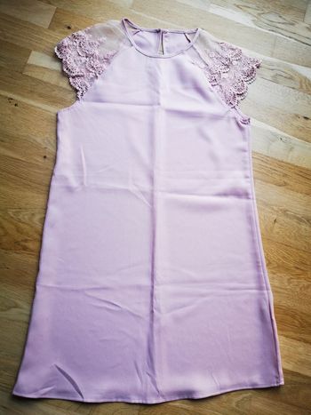 Robe d'été manches en dentelle