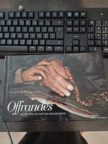 Livre Offrandes 365 pensees de maitres bouddhistes