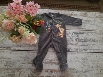 Jolie grenouillère Tigrou