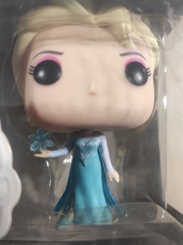 Figurine Funko pop Elsa 82 SANS boîte ( La Reine des Neiges ) - photo numéro 7