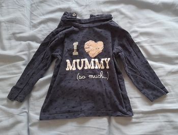 T-shirt manches longues sous pull col roulé