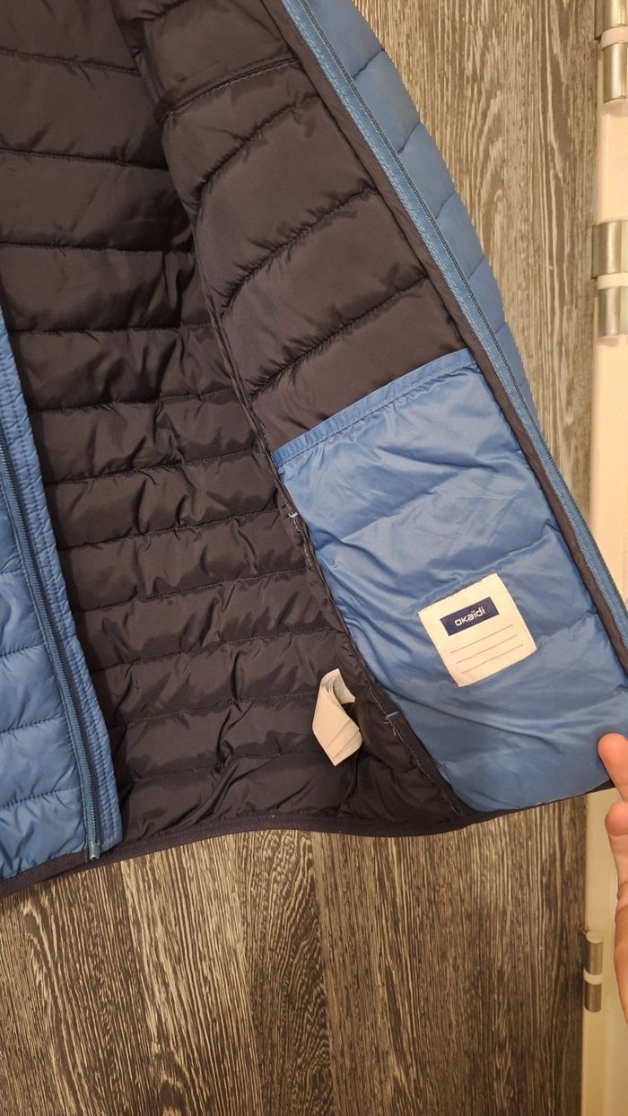 Doudoune légère déperlante bleu et blanc à capuche - photo numéro 6