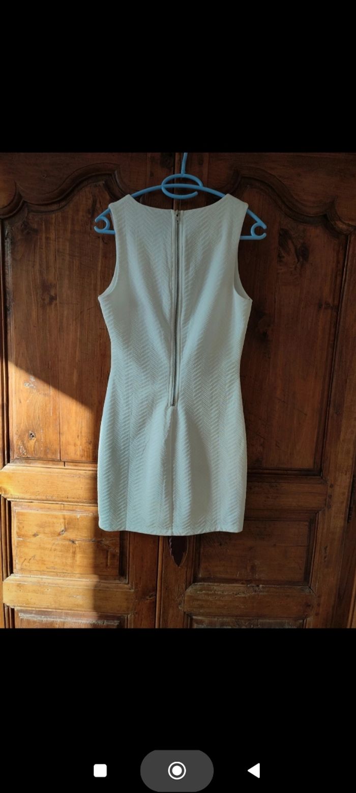 Robe blanche - photo numéro 2