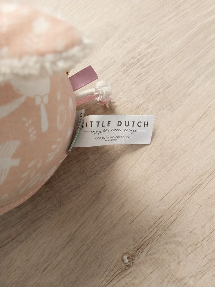 Peluche boule lapin avec clochette interne - photo numéro 3