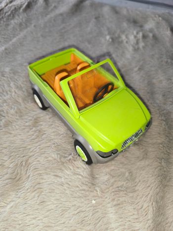 Voiture playmobil