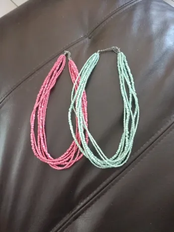 Deux jolies colliers