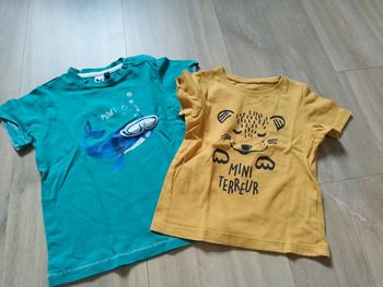 Lot de 2 T-shirts 9 mois