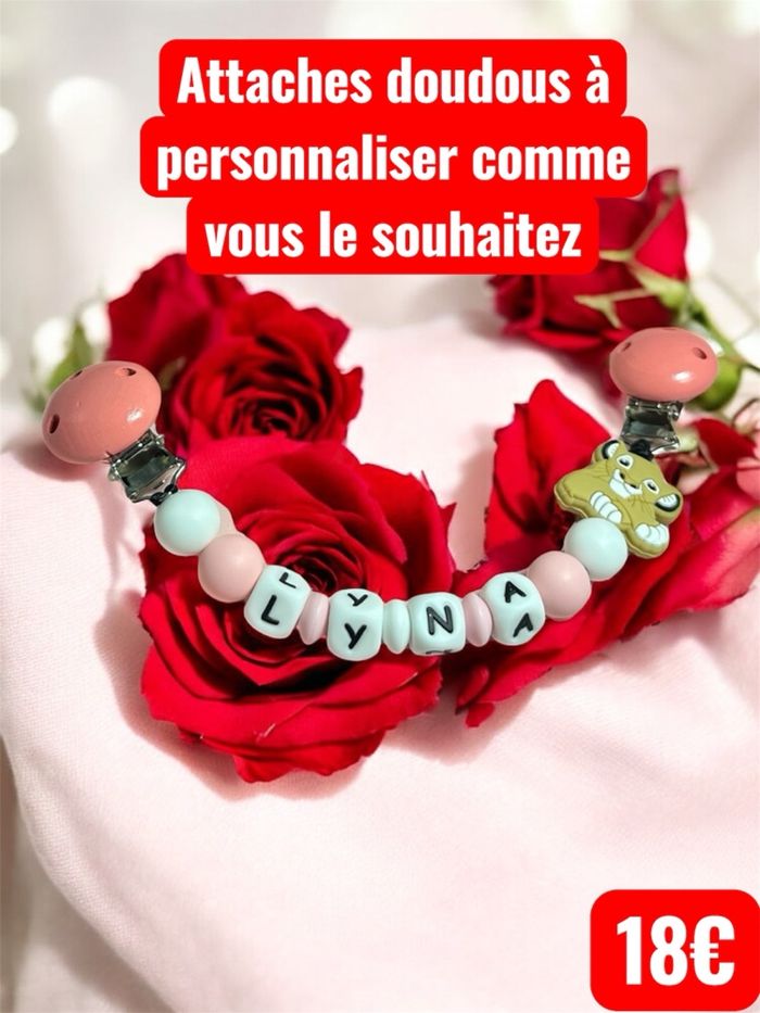 Attache tétines anneau de dentition accessoires bébé personnalisée vintage Disney rare porte clés créations - photo numéro 3