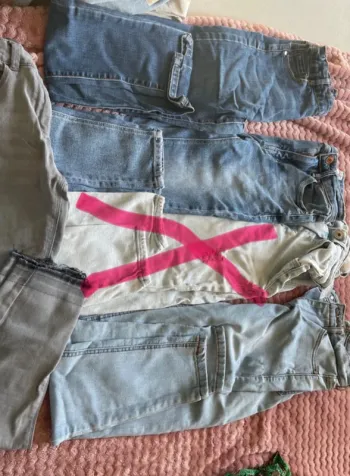 Lot de jeans