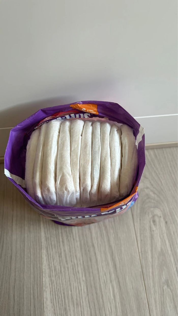 Couches pull-ups Huggies - photo numéro 2