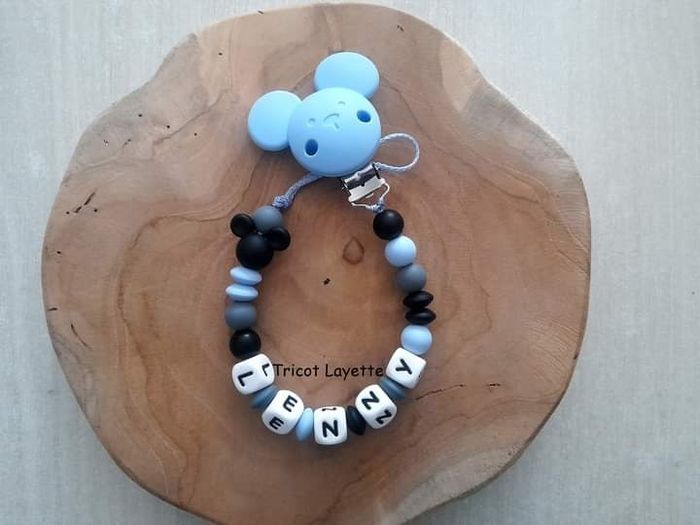 Attache tétine mickey