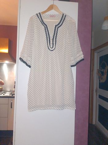 Robe a pois