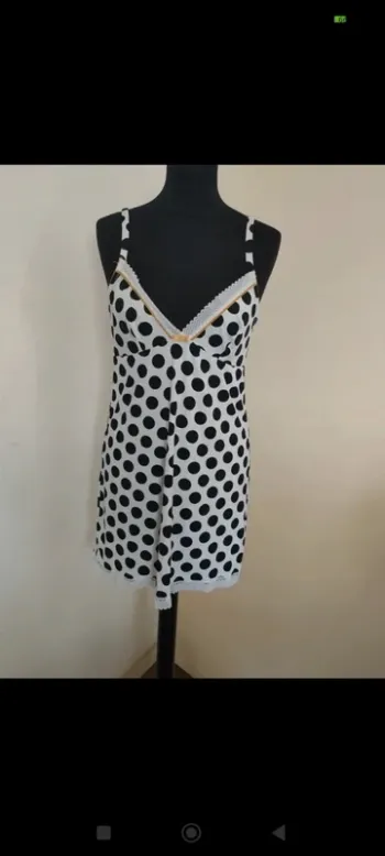 Jolie nuisette taille 36/38