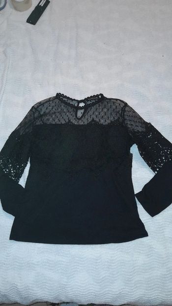 Blouse dentelle