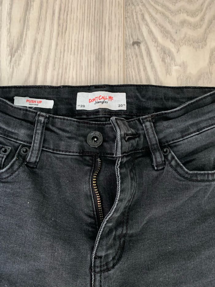 Jeggins Jennyfer T30 - photo numéro 3