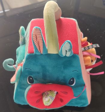 Cube d'éveil Marius le rhinocéros