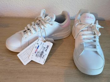 Sneakers baskets femme fille Adidas Court Silk 37 1/3