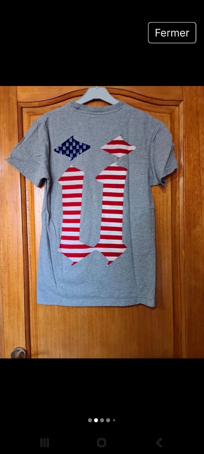 T-shirt taille S - photo numéro 2