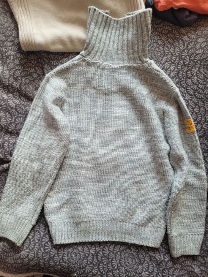 Lot 5 pulls garçon 8 ans - photo numéro 12