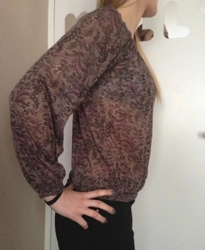 Blouse fleurie brune marron violet transparente - photo numéro 3