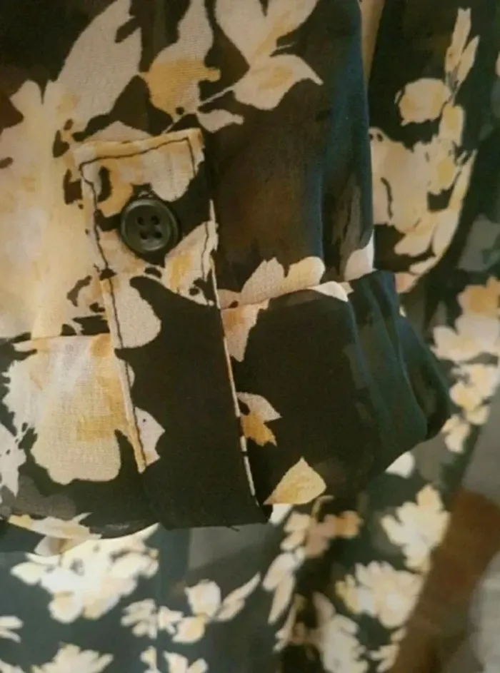 Chemise longue/kimono voile noire / jaune Atmosphère Taille 46 Neuve - photo numéro 5