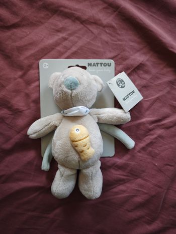 Peluche Roméo, Jules & Sally Peluche Musicale Ours Jules 20 cm de Nattou
neuf