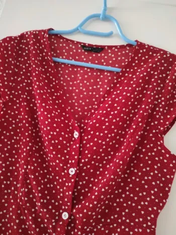 Robe a coeur rouge
