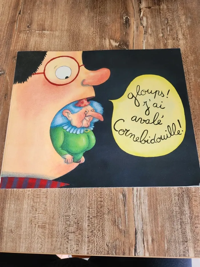 Livre Gloups ! J'ai avalé cornebidouille de Pierre Bertrand l'école des loisirs très bon état