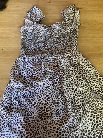 Robe fille léopard