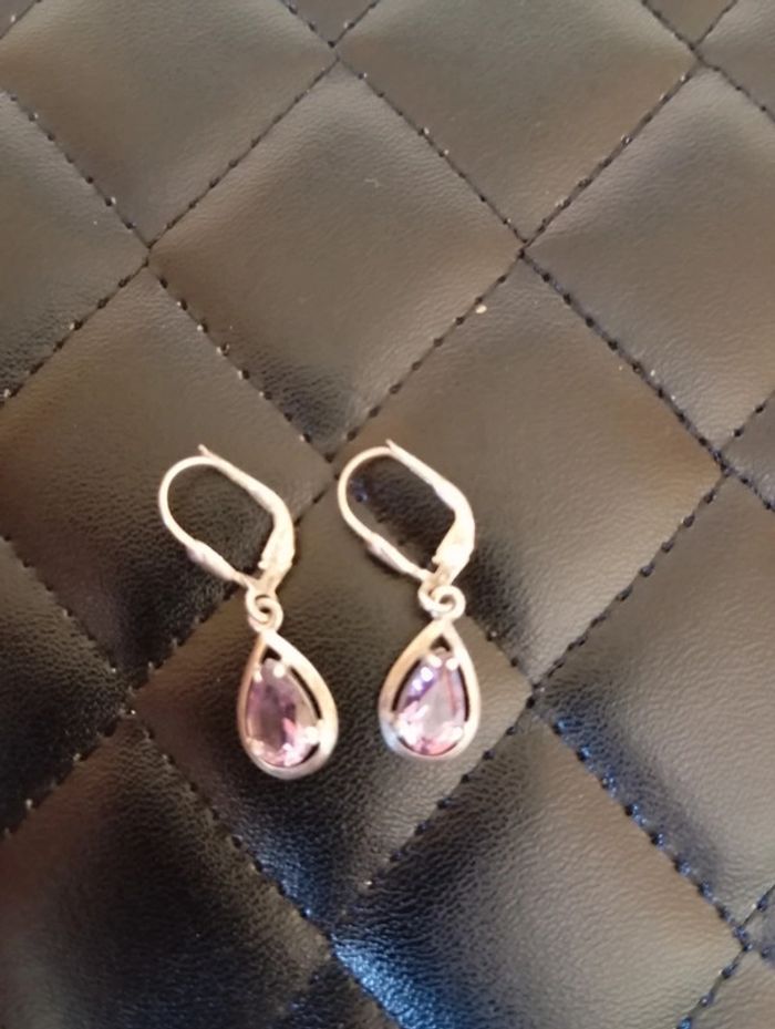 Boucle d'oreille