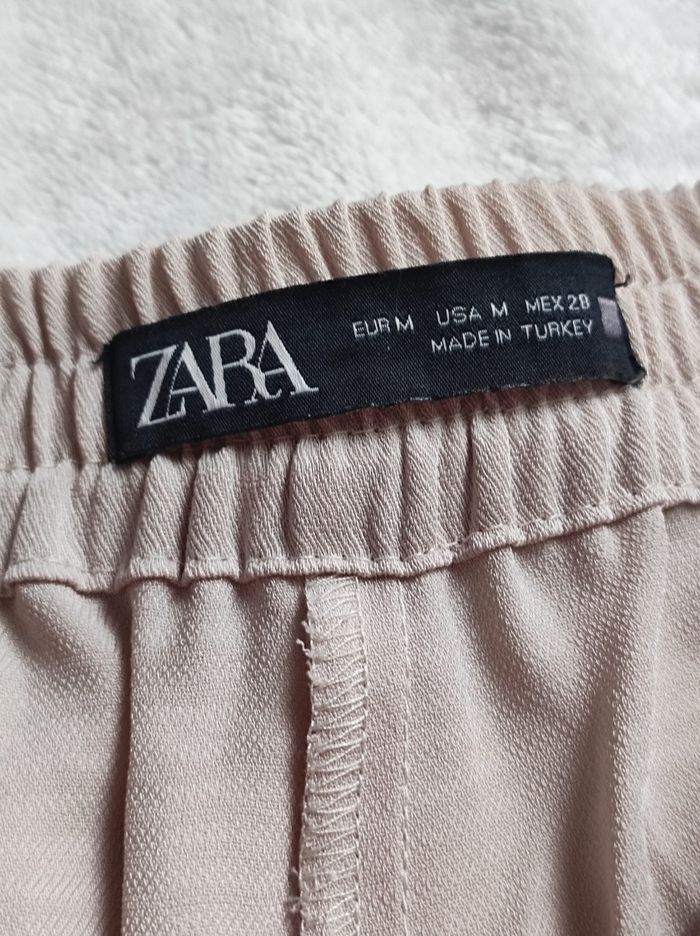 Pantalon zara taille M - photo numéro 4