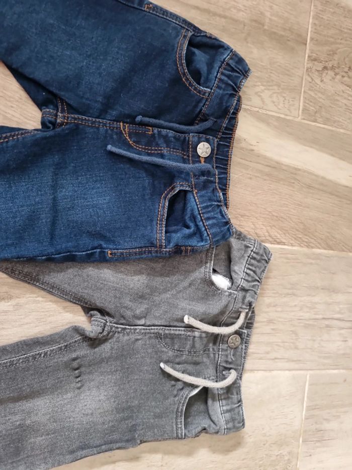 Lot de 2 jeans 12 mois - photo numéro 2