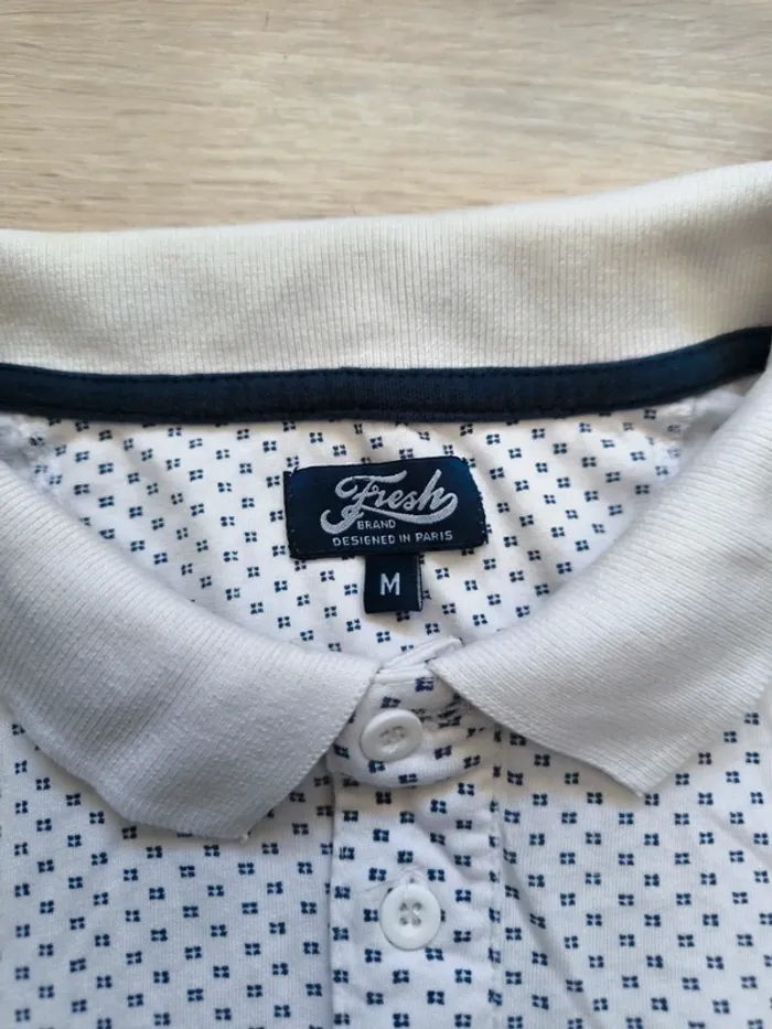 Polo blanc homme motif bleu Fresh Brand M - Très bon état - photo numéro 4